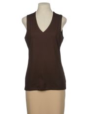 CLOSED - Sleeveless t-shirt