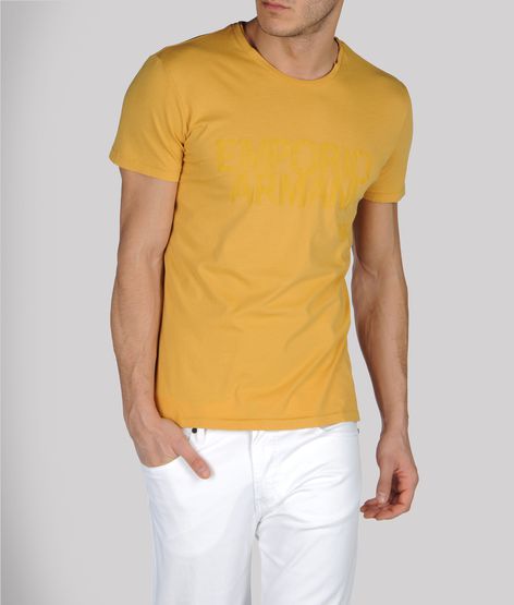 Short-sleeve t-shirt