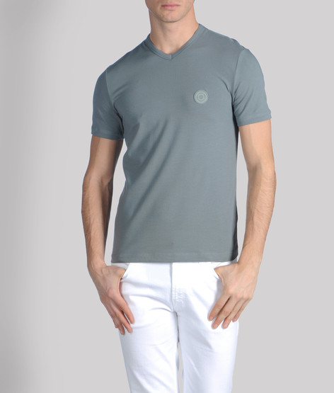 Short-sleeve t-shirt