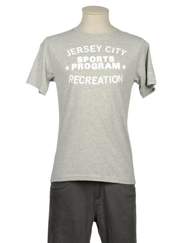ZOOM WORN FREE - Short sleeve t-shirt