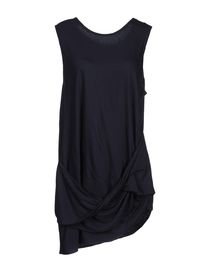 McQ - Top