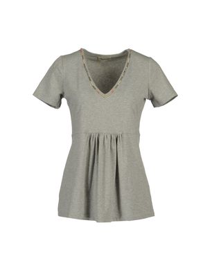 BURBERRY - T-shirt