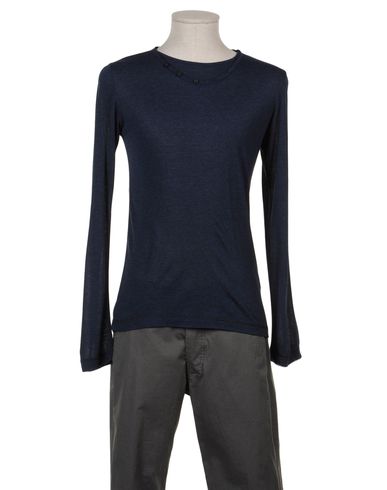 ZOOM MASTER COAT - T-shirt