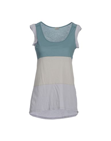 ZOOM CLOSED - Sleeveless t-shirt