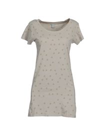 TRUENYC. - T-shirt