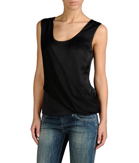 MOCK WRAP TOP IN TECHNICAL SATIN
