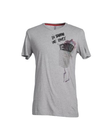 ZOOM BARRIO SANTO - Short sleeve t-shirt