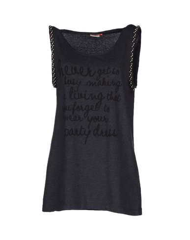 ZOOM ONLY - Sleeveless t-shirt