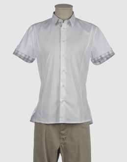 BIKKEMBERGS - HEMDEN - Kurzarmhemden - bei YOOX.COM