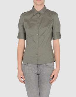 CALVIN KLEIN JEANS - HEMDEN - Kurzarmhemden - bei YOOX.COM