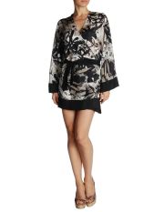 FISICO-Cristina Ferrari - Cover-up