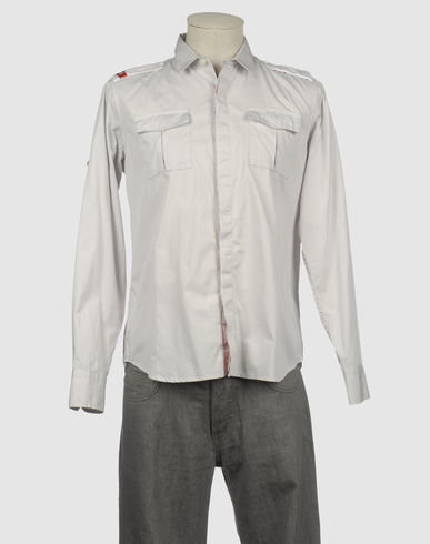 ZOOM ETIQUETA NEGRA - Shirts
