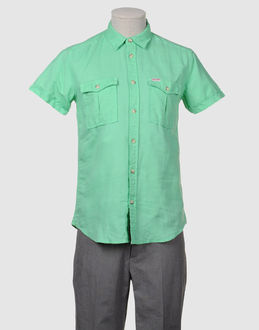 WRANGLER - HEMDEN - Kurzarmhemden - bei YOOX.COM
