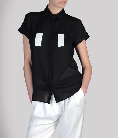 Short sleeve shirt