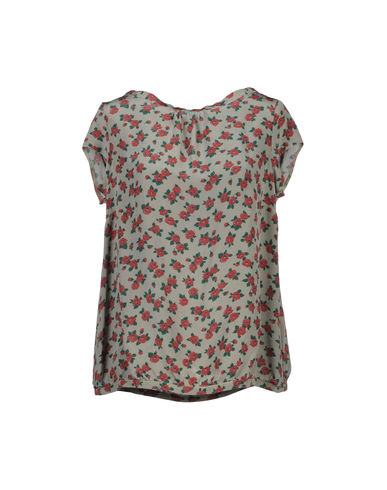 ZOOM ATTIC AND BARN - Blouse