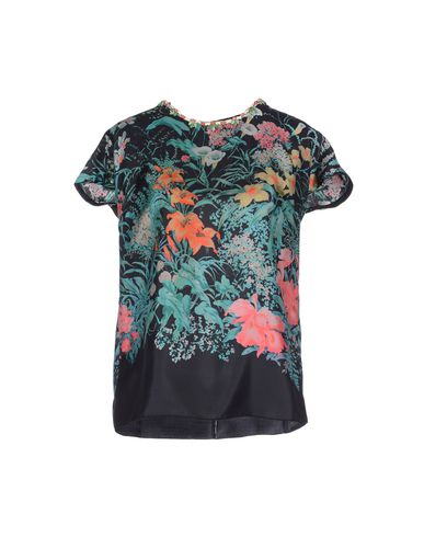ZOOM N° 21 - Blouse