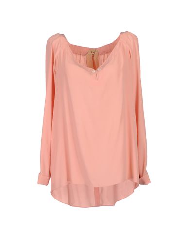 ZOOM N° 21 - Blouse