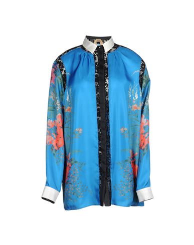 ZOOM N° 21 - Shirts