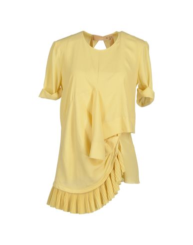 ZOOM N° 21 - Blouse