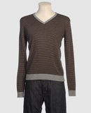 SEVENTY - V-neck