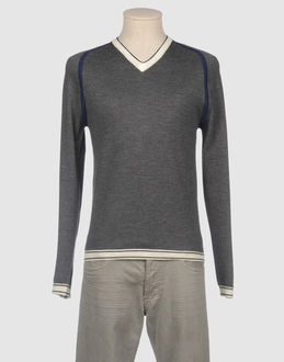 +39 MASQ - MAGLIERIA - Maglie collo a v - su YOOX.COM