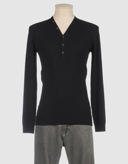 FURNARI - MAGLIERIA - Maglie collo a v - su YOOX.COM