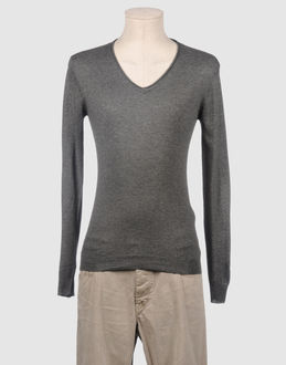 ELEVEN PARIS - MAGLIERIA - Maglie collo a v - su YOOX.COM