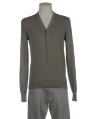 MAGLIARO - V-neck