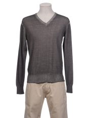 GOOD - V-neck