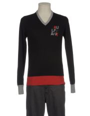 PAUL FRANK - V-neck
