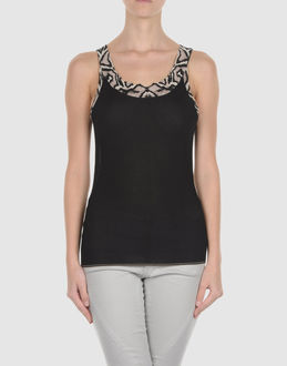 prezzi e offerte ROBERTA SCARPA TOPWEAR Tops su YOOX.COM su prezzi in promozione