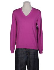 A 734A - V-neck