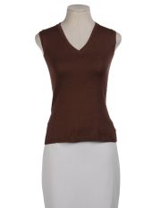 GB8 - Sleeveless sweater
