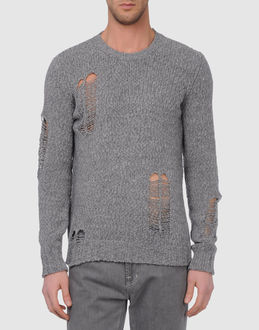 NUUR - MAGLIERIA - Maglie collo a giro - su YOOX.COM