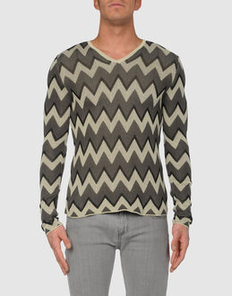 EMPORIO ARMANI - MAGLIERIA - Maglie collo a v - su YOOX.COM