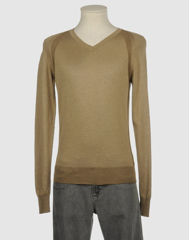 ZOOM FABRIZIO DEL CARLO - V-neck