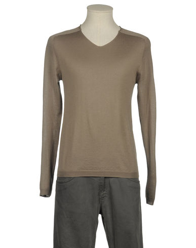 ZOOM MORIMATI - V-neck