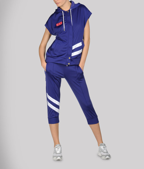 http://www.armani.com/EA7/detail/tskay/09850FC8/cod10/39281025LP