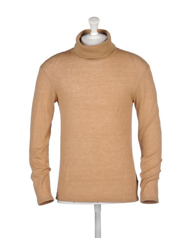 High neck sweater