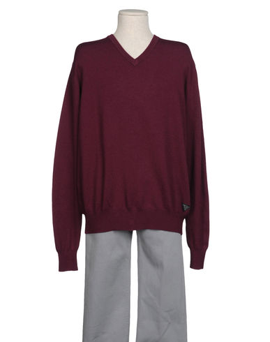 ZOOM GAUDI' - V-neck