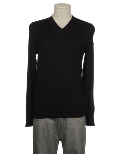 ZOOM RA-RE - V-neck