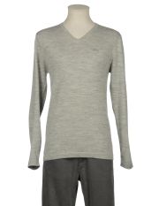 STUSSY - V-neck