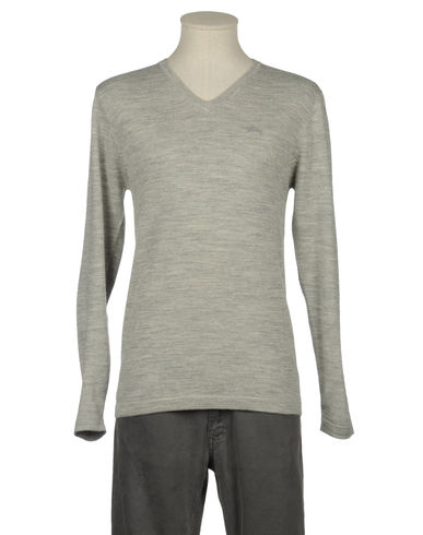 ZOOM STUSSY - V-neck