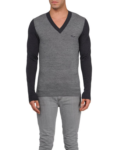 ZOOM VIKTOR & ROLF - V-neck