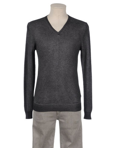 ZOOM BELLWOOD - V-neck