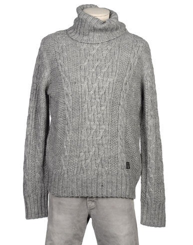 ZOOM FIRETRAP - High neck sweater