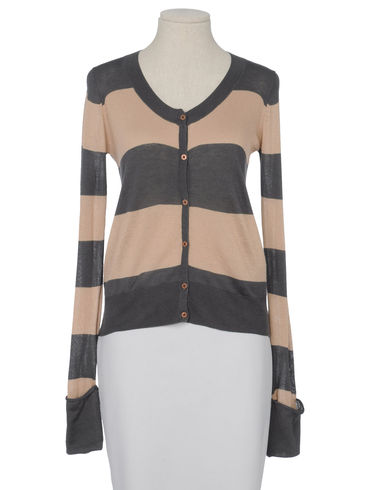 ZOOM CLOSED - Cardigan