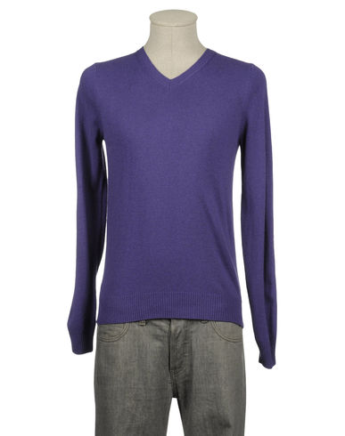 ZOOM REPORTER - V-neck