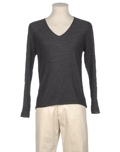 ZOOM U-NI-TY - V-neck