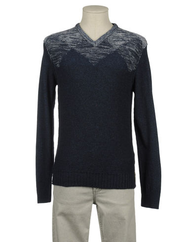 ZOOM ENERGIE - V-neck